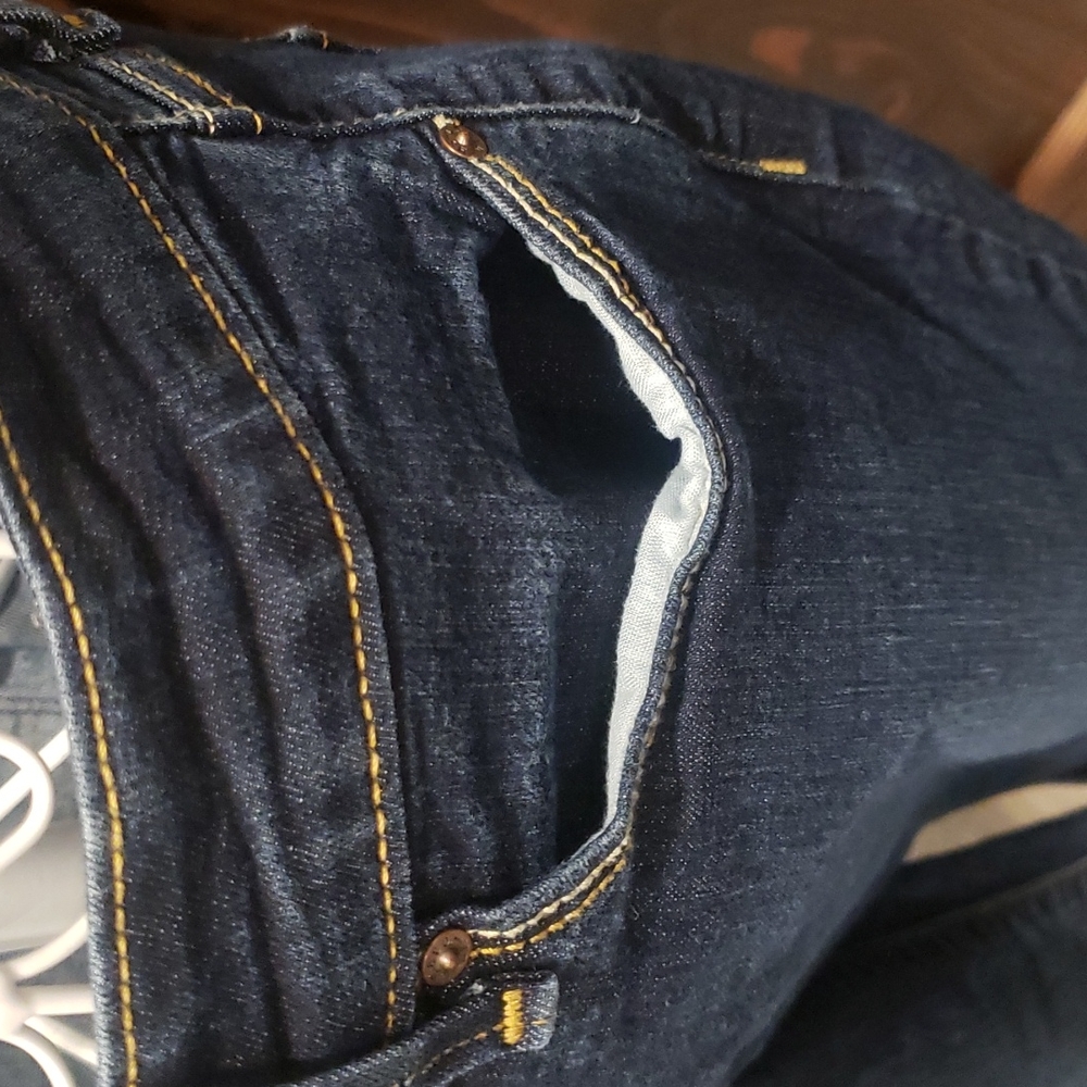 Denizen levis - Picture 4 of 11